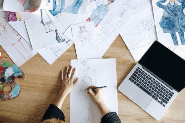 The complete guide how to start a clothing line free in 2023