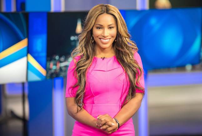 Top 10 Hottest Female News Anchors In The World 2020