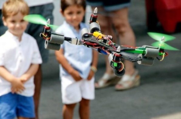 10 Best Drones for Kids and Teenagers