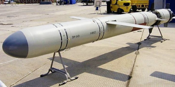 Top 10 Most Dangerous Missiles in the World 