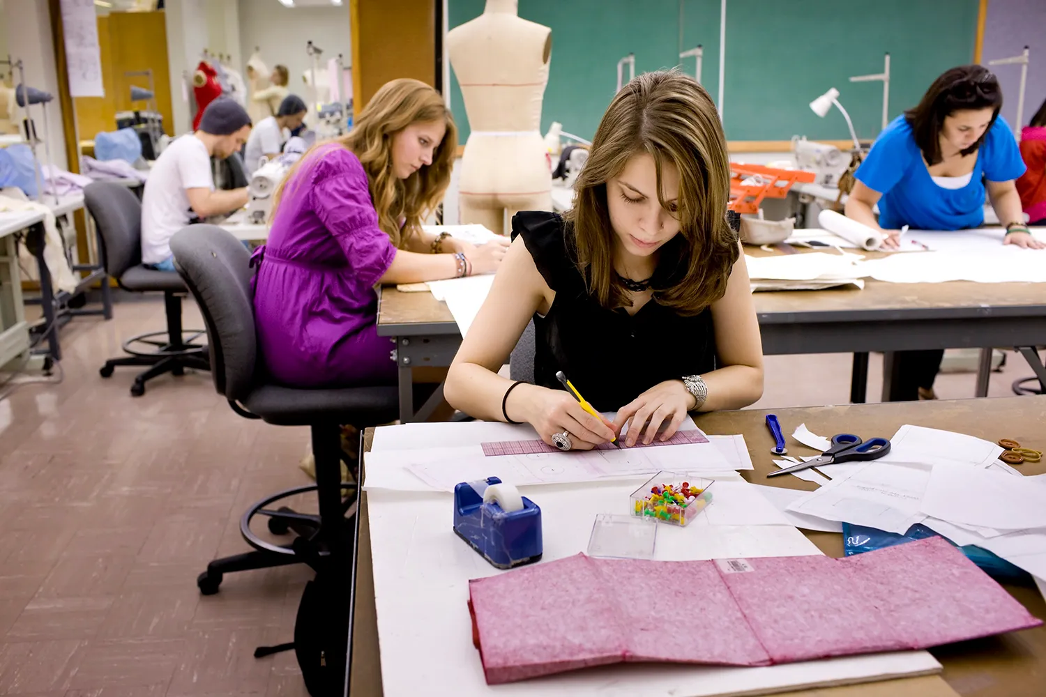Top 10 Best Fashion Schools In The World